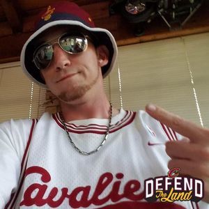 Meet your Posher, Casey